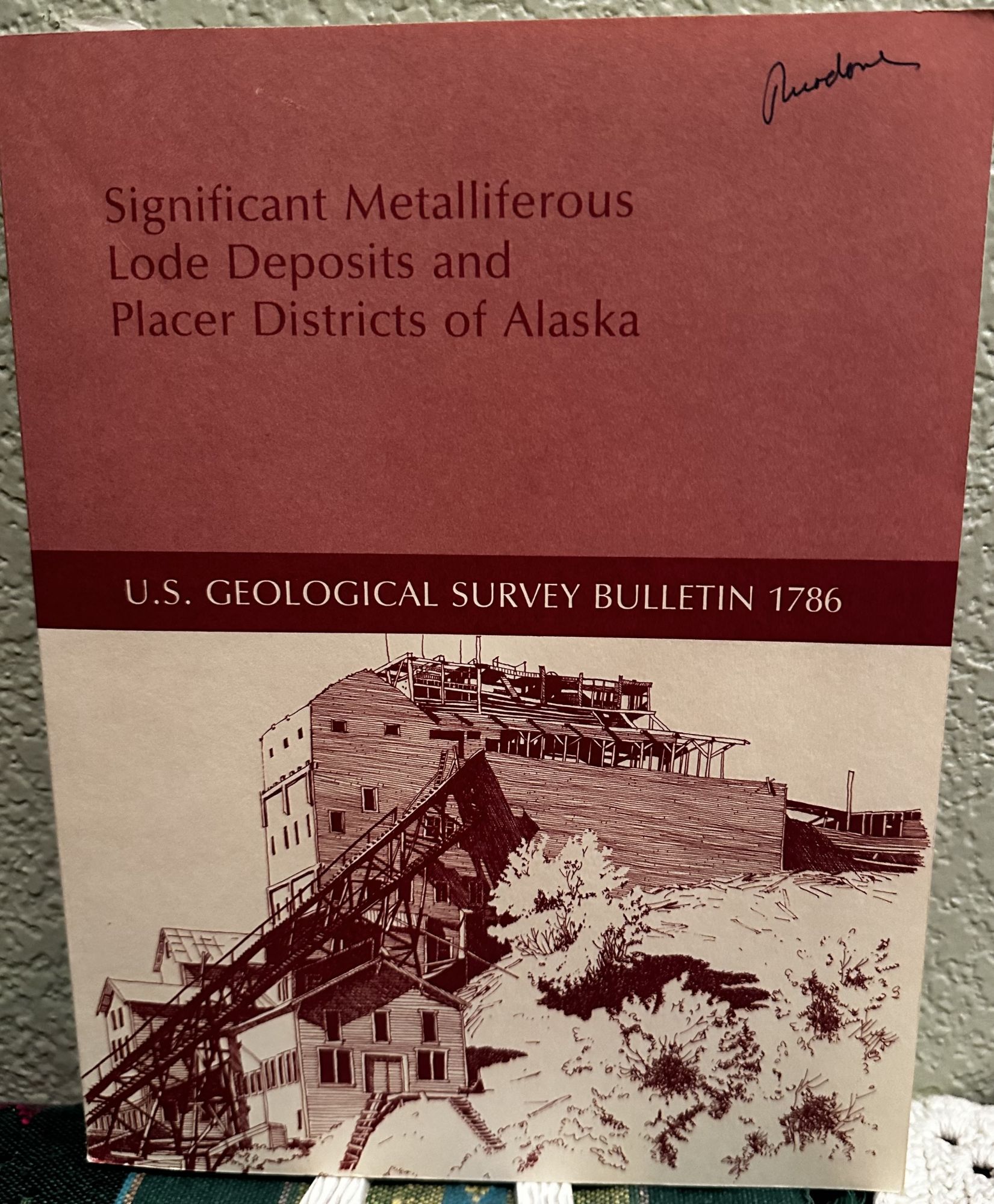 Significant Metalliferous Lode Deposits and Placer Districts of Alaska. Nokleberg W.