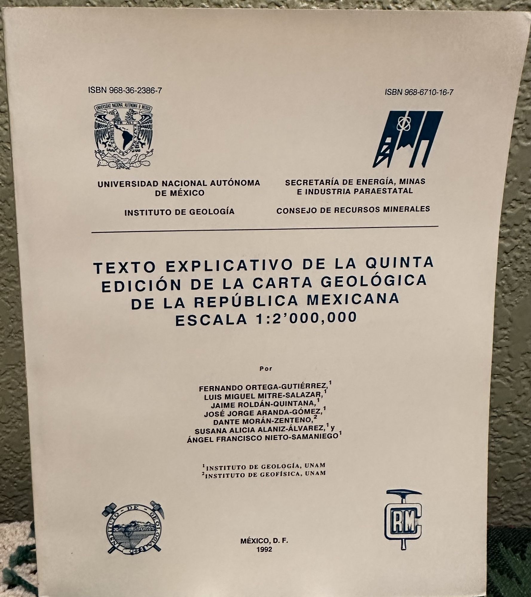 Texto Explicativo De La Quinta Edici&oacute;n De La Carta Geologica De La Rep&uacute;blica Mexicana Escala. Fernando Ortega-Gutierrez, Luis Miguel Mitre-Salazar, Jaime Roldan-Quintana, Jose Jorge Aranda-Gomez, Dante Morgan-Zenteno, Susana Alicia Alaniz-Alvarez, Angel Francisco Nieto-Samaniego.