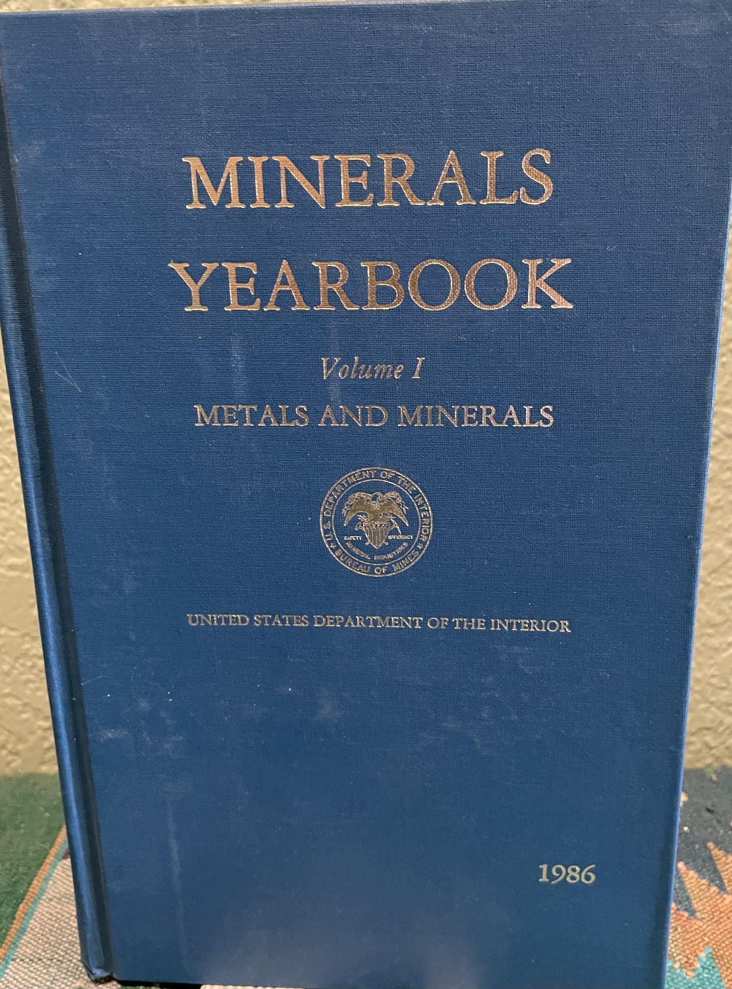 Mineral Yearbook 1986 Volume I Metals and Minerals. United States Department of the Interior.