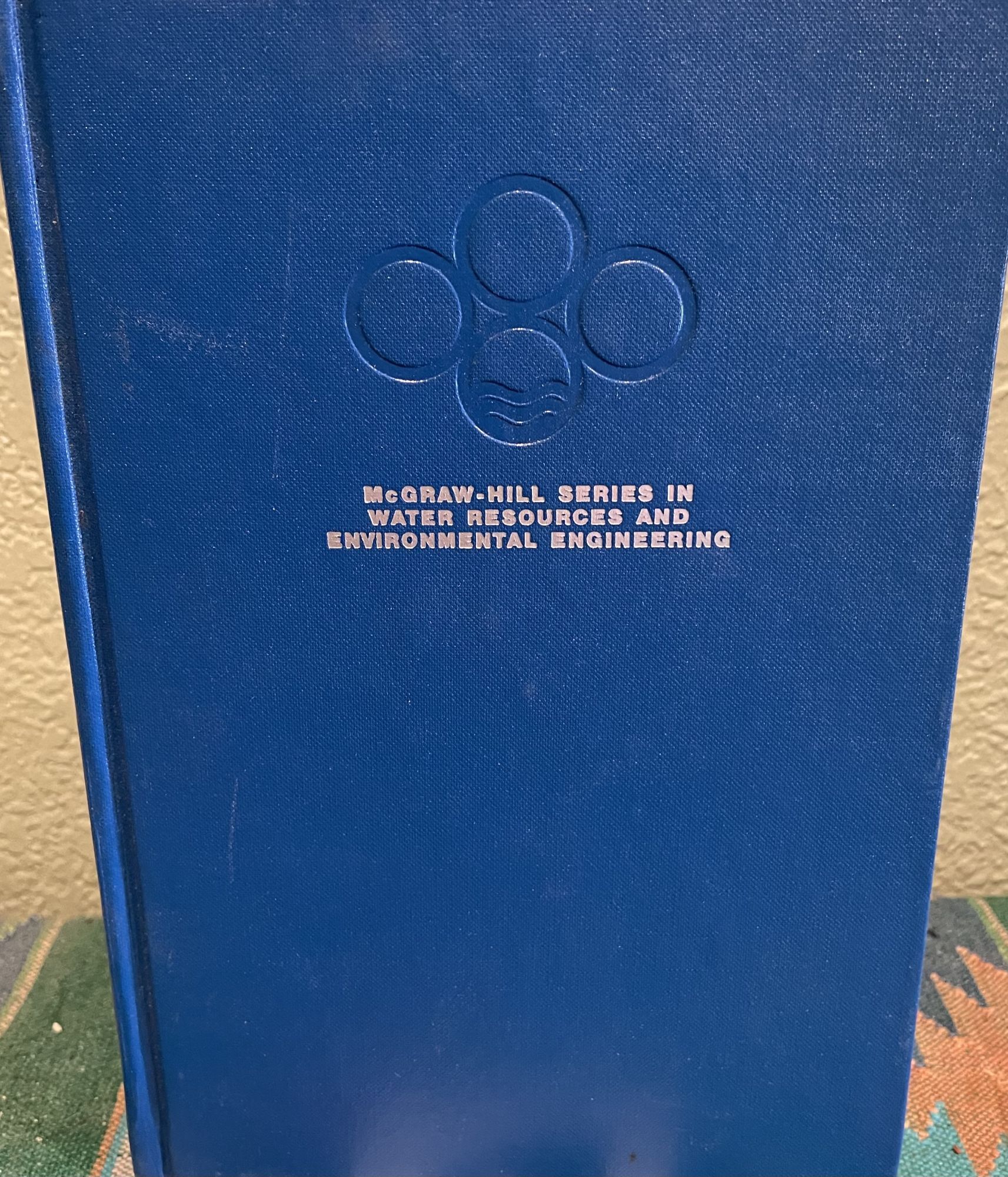 Solid Wastes Engineering Principles and Management Issues. George Tchobanoglous, Hilary Theisen, Rolf Eliassen, B. J. Clark, J. W. Maisel, Danmark, Michaels Inc.