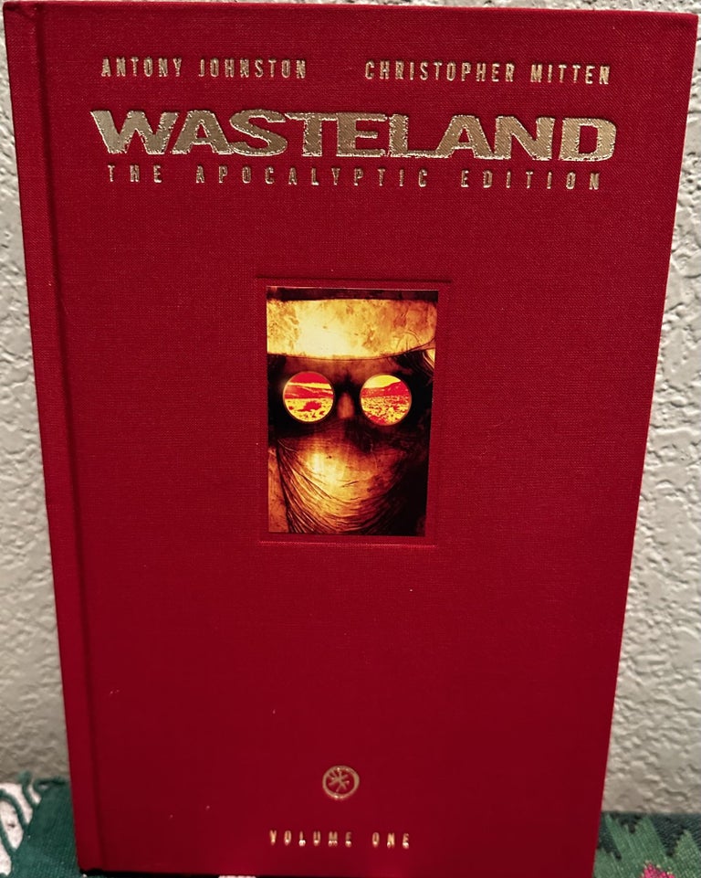 Item #5564259 Wasteland Vol. 1: The Apocalyptic Edition (1). Antony Johnston.