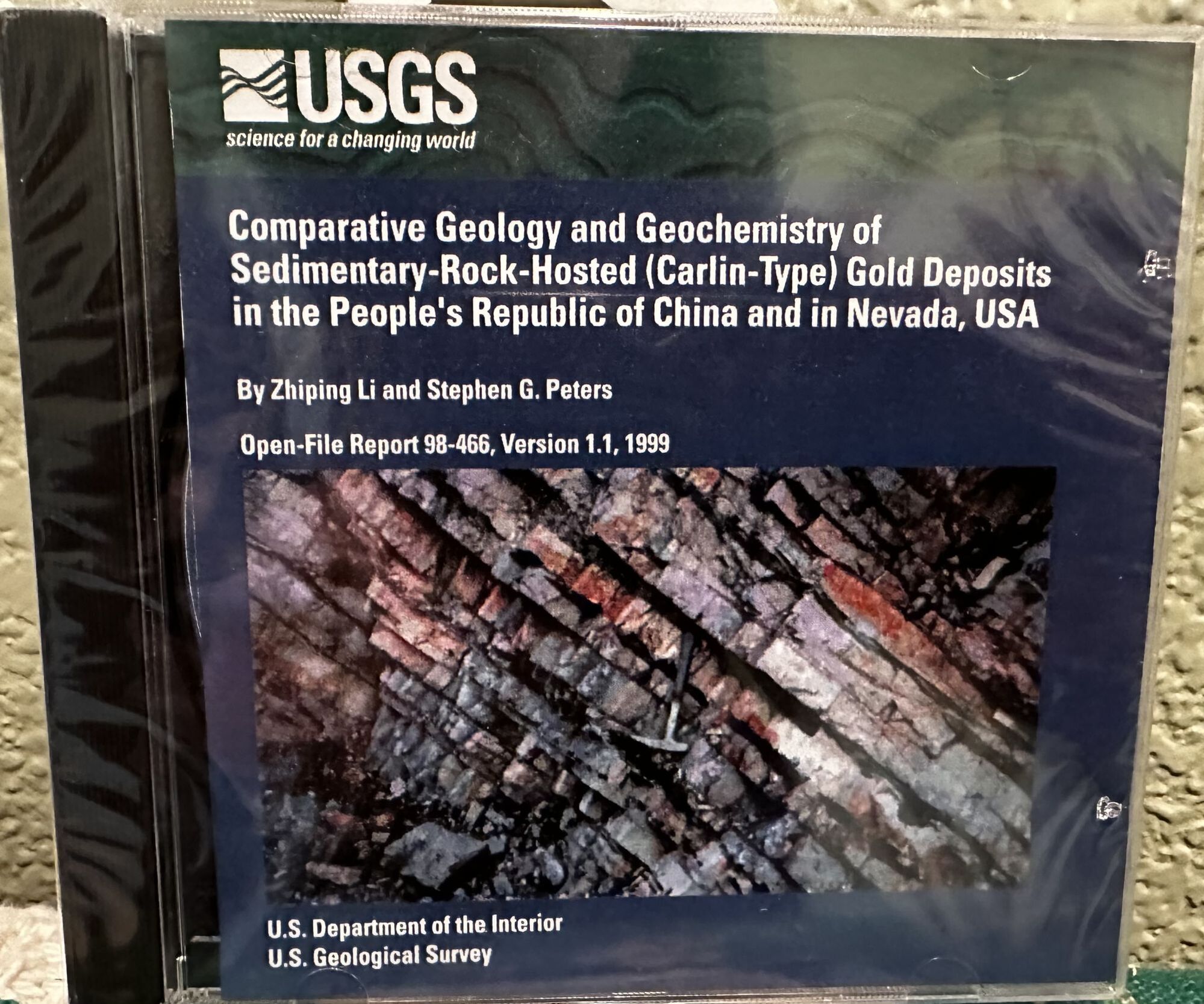 Comparative geology and geochemistry of sedimentary-rock-hosted (Carlin-type) gold deposits in. Zhiping Li, Stephen G. Peters.