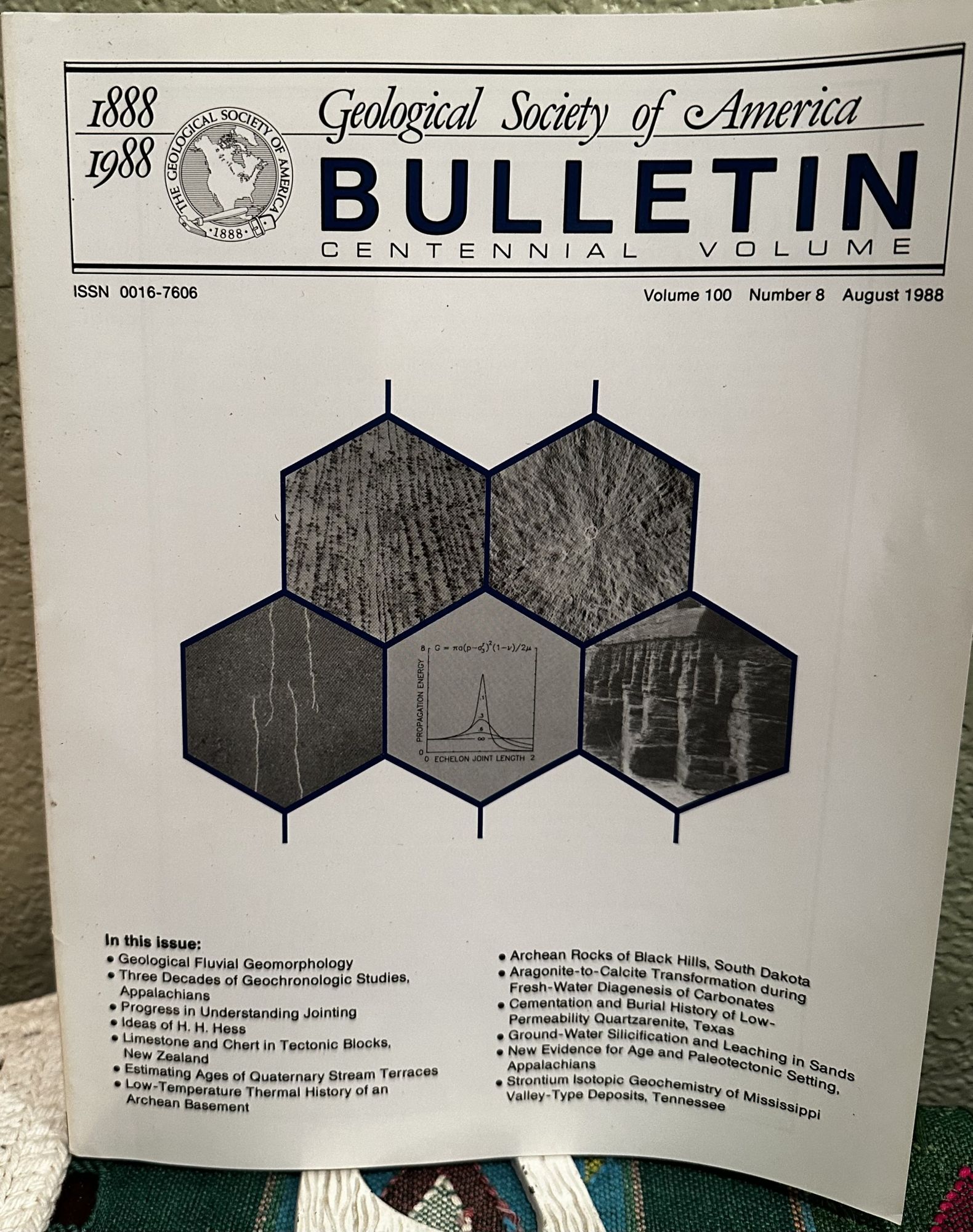 Geological Society of America Bulletin Volume 100 Number 8 August 1988. The Geological Society of America.
