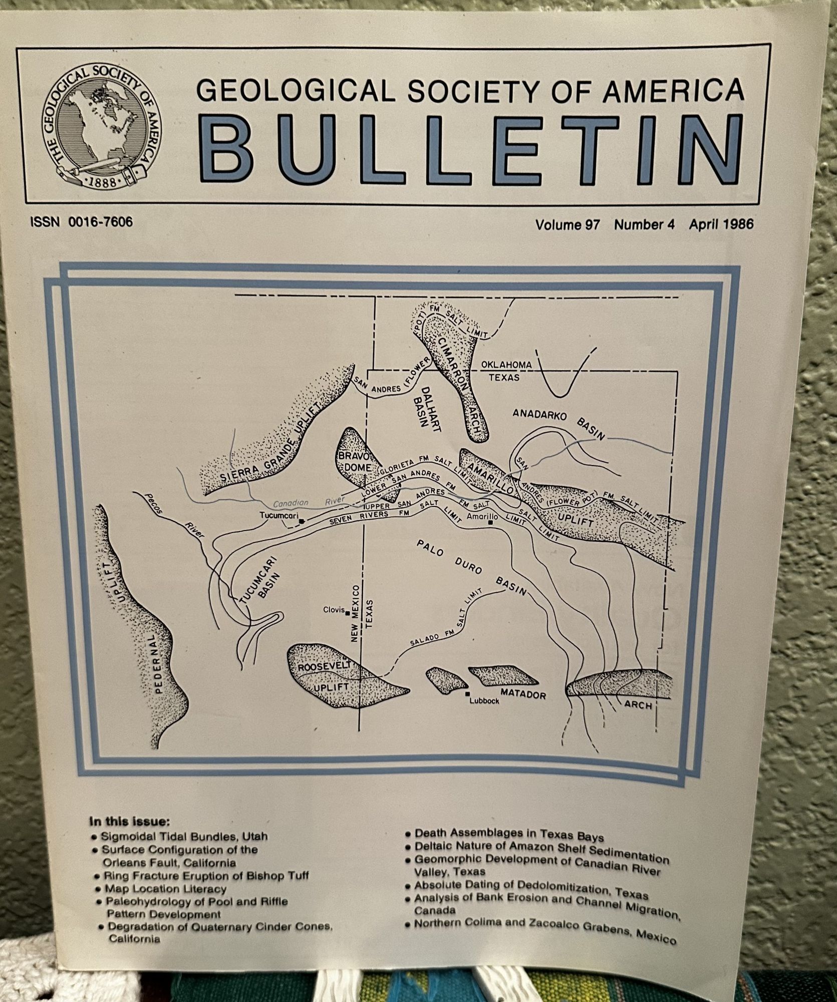 Geological Society of America Bulletin Volume 97 Number 4 April 1986. William A. Thomas, Robert D. Hatcher.