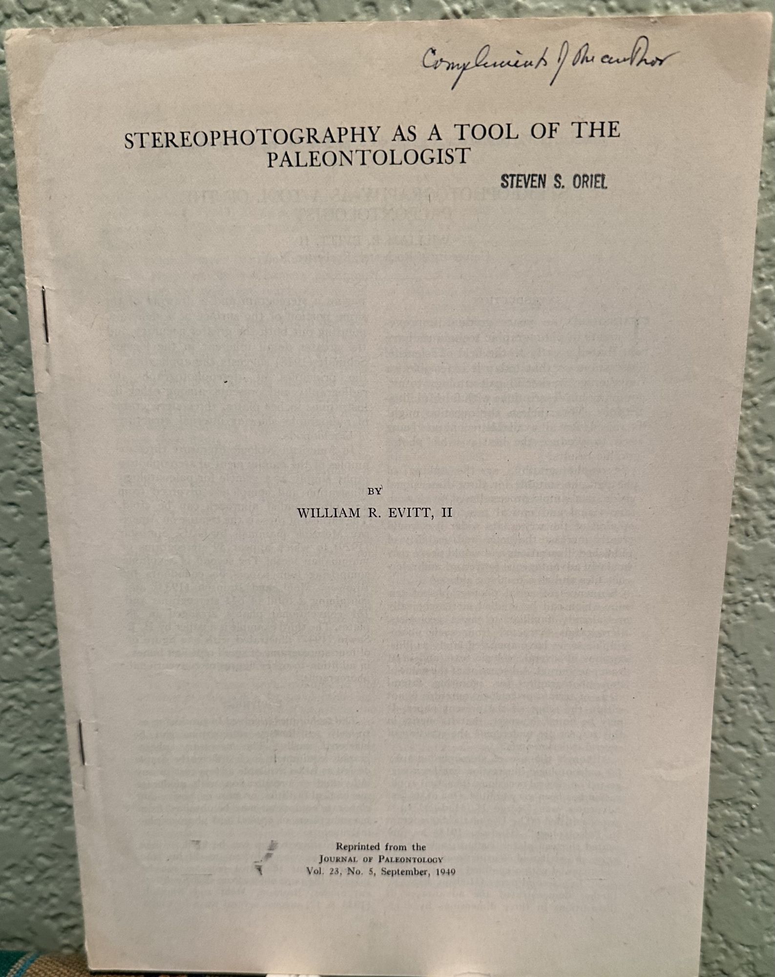 Stereophotograhy as a Tool of the Paleontologist. II Evitt, William R.