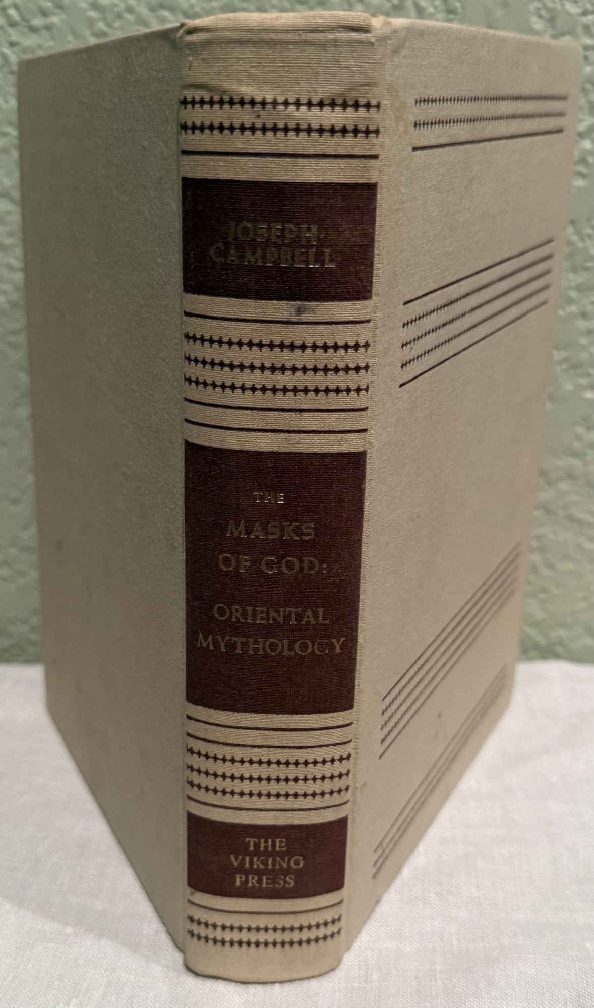 Masks of God, Oriental Mythology. Joseph Campbell.