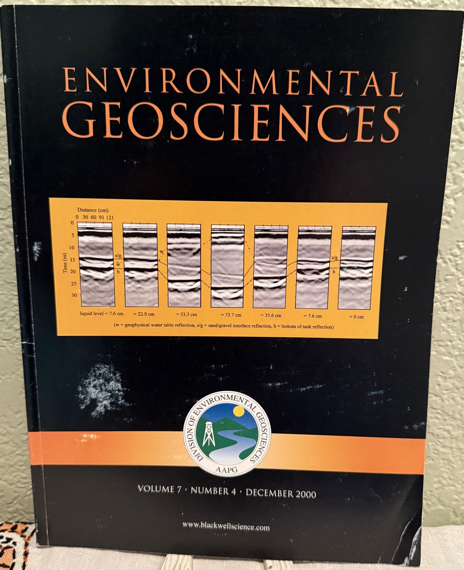 Environmental Geosciences Volume 7 Number 4, December 2000. Stephen M. Testa, -in-Chief.