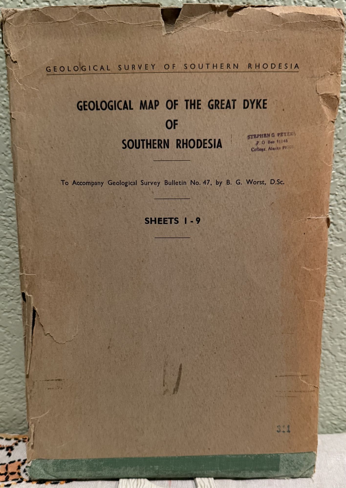 Geological Map of the Great Dyke of Southern Rhodesia; Geological Survey Bulletin 47, Sheets 1-9. B. G. Worst.